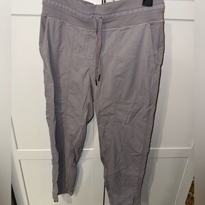 Lululemon Heathered Light Gray Studio Joggers | Size 6
